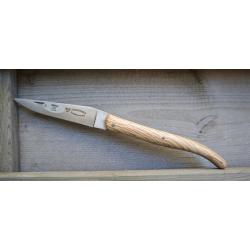 Laguiole en Aubrac , lame lisse , modèle randonneur en bois de chêne
