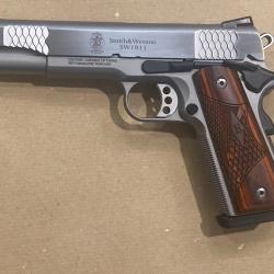 pistolet Smith & Wesson 1911 E-Series calibre 45 ACP