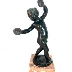 Clodion enfant aux cymbales bronze sculpture
