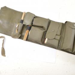 Kit de cirage / entretient / couture Rangers Armée Allemande / Suisse années 1970. Brodequins bottes