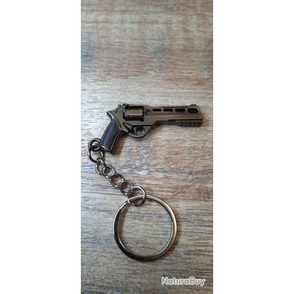 PORTE CLES ARME 2