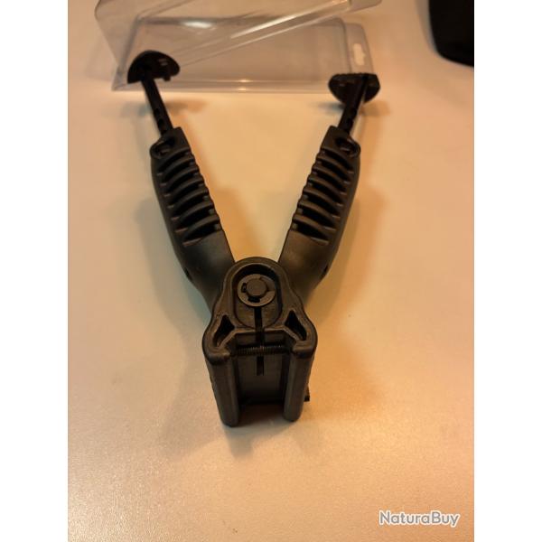 Poigne Fab defense T-pod Gen1