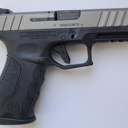 Stoeger STR9
