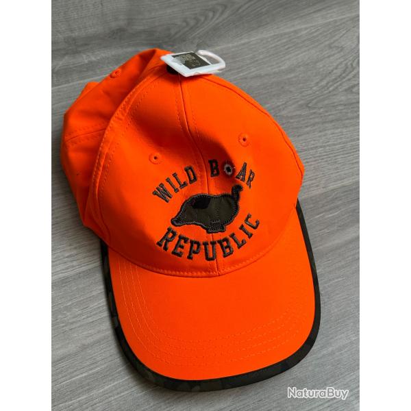 Casquette wild boar rpublic