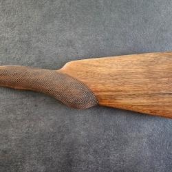 Crosse bois pour fusil de chasse à restaurer.
