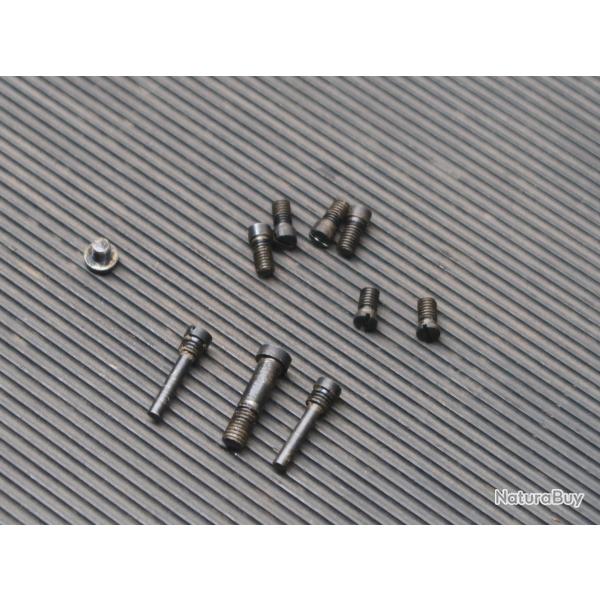 Lot de vis pour revolver colt 1851 pietta REF 51/2025