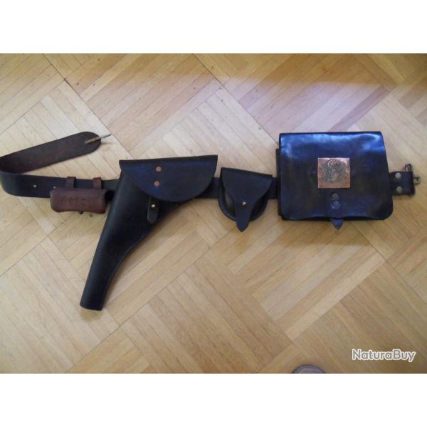 EXTRAORDINAIRE ET ULTRA RARE ENSEMBLE ARSENAL ROCK ISLAND POUR LES CONNAISSEURS