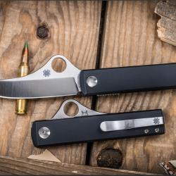 Couteau Spyderco Essenza Manche Aluminium Lame Acier N690Co Linerlock Made in Italy SC272ALBKP