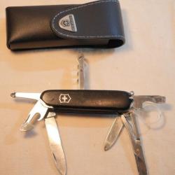 Canif couteau suisse Victorinox 13 fonctions + étui - ref VER24VIC001