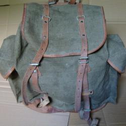 ww2  Allemagne sac à dos militaire avec 2 marquages.