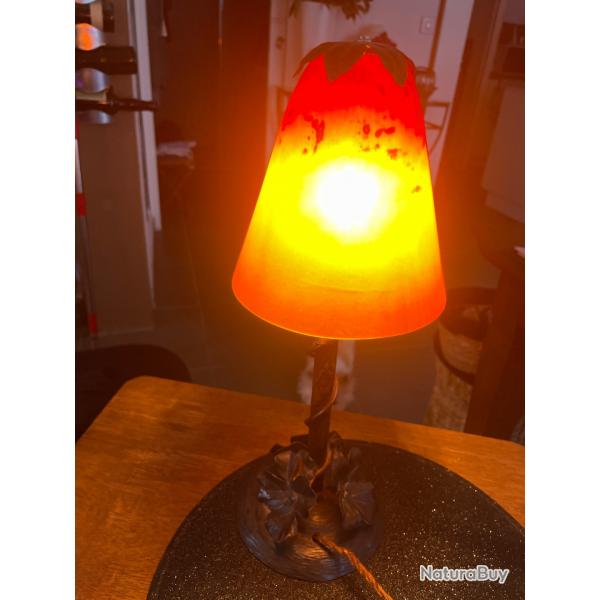 lampe champignon orange en pte de verre et fer forg, motif fleurs