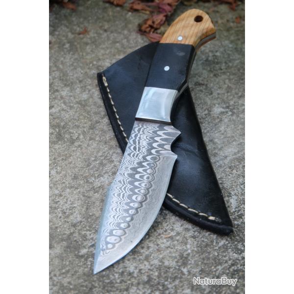 Skinner Couteau de Chasse Damas Lame 256 Couches Manche Bois/Micarta Fabr Artisanale Etui Cuir