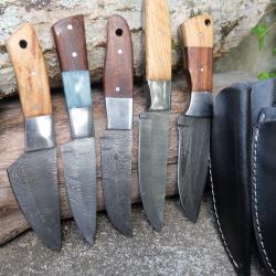 LOT DE 5 Couteau Skinner Damas Lame Acier 256 Couches Manche Bois Etui Simili Cuir Fabr Artisanale00