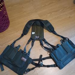 Chest rig