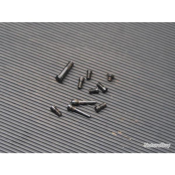 Lot de vis neuves pour Colt 1851 Pietta collection poudre noire REF 50/2025
