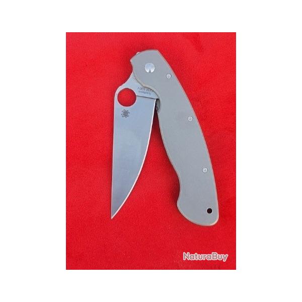Spyderco Military titanium