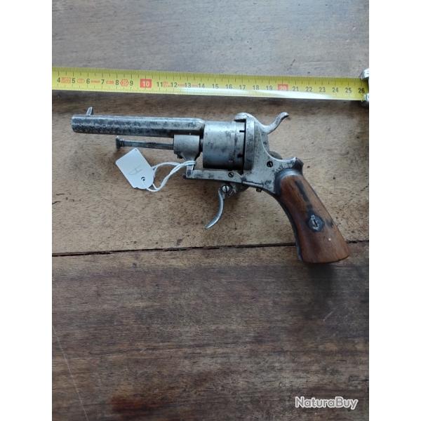 Revolver  broches type lefaucheux 6 ou 7 mm