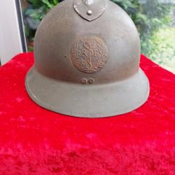 Casque ADRIAN service de santé mod 26 WW2