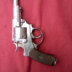 Revolver réglementaire Chamelot  Delvigne  Model 1873  parfait état