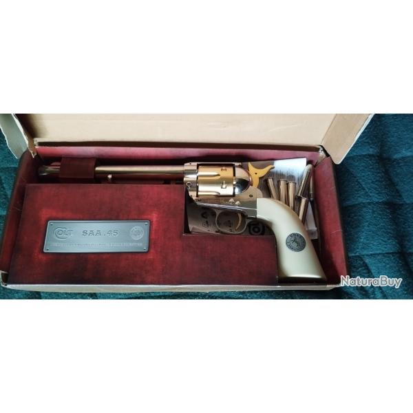 Colt umarex saa45 gold dition