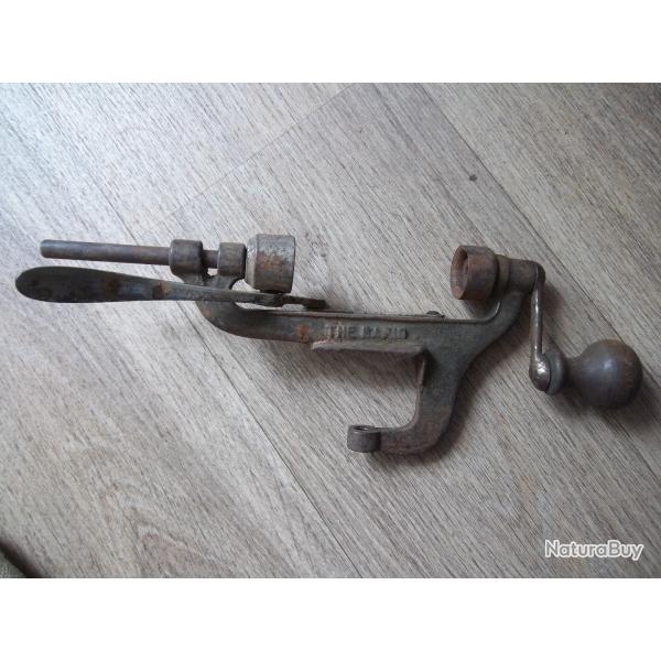 ancien sertisseur the rapid cal.16 ( dgripper) vintage