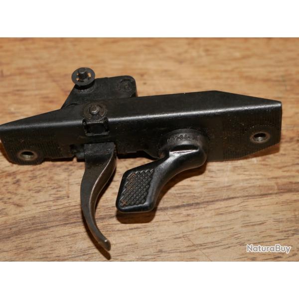 Bloc dtente avec scurit de FAMAS
