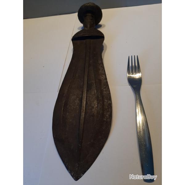 Couteau glaive ancien origine Rpublique dmocratique du Congo