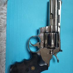 Colt PYTHON 4 pouces 357