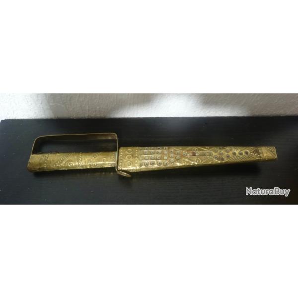 ANCIEN COUTEAU AFRICAIN