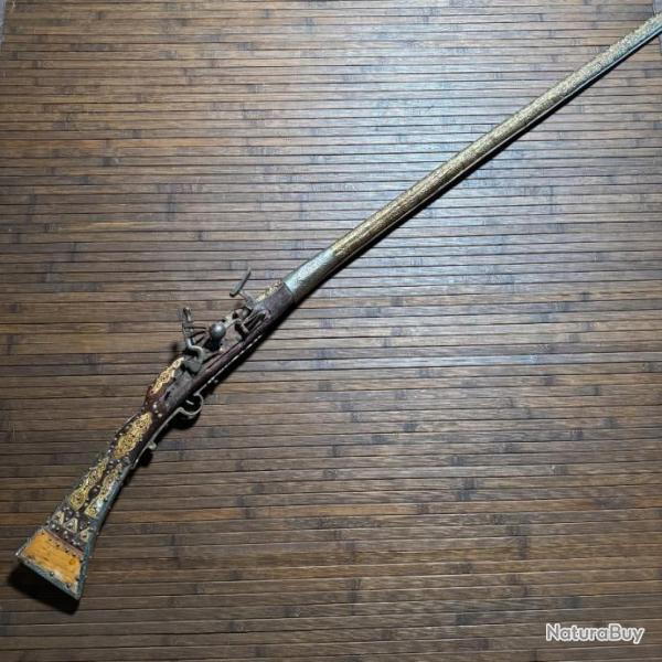 TRS GRAND 160 cm FUSIL ORIENTAL MOUKALA A SILEX PLATINE A LA CHENAPAN