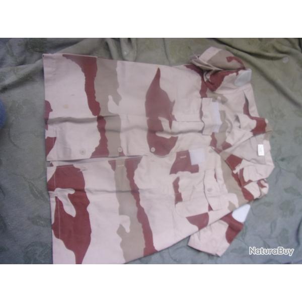 chemise  ex-arme   tcamoufle taille 43/44