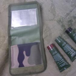 sert de couleur de maquillage camouflage ex armée