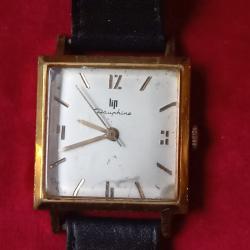 montre homme lip ancienne  boitier carré en plaqué or