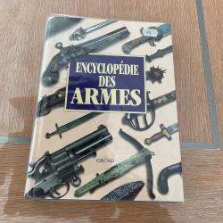ENCYCLOPÉDIE DES ARMES VLADIMIR DOLINEK GRUND 1993 TRÈS BON ÉTAT 17x24 cm