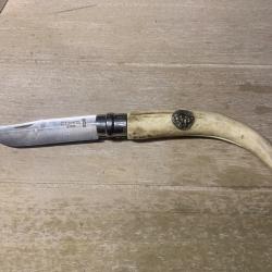Opinel N°8 bois de cerf cornillon