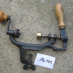 SERTISSEUR CAL14MM