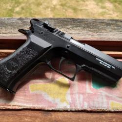 Pistolet Airsoft Baby Desert Deagle CO2 Magnum Research, Inc.