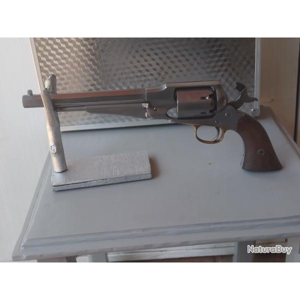 Remington1858 uberti & gardone new improved army  cal 44 poudre noire antique