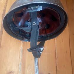 Casque de parachutiste allemand coque ET 68 originale