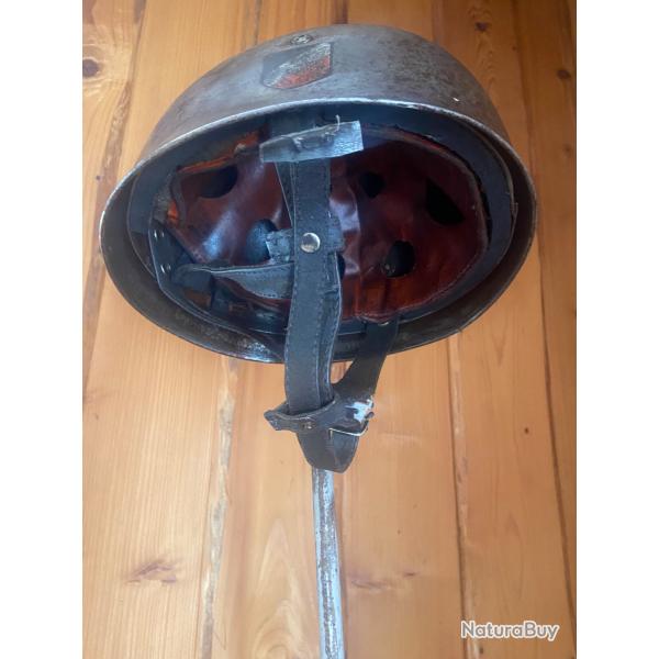 Casque de parachutiste allemand coque ET 68 originale