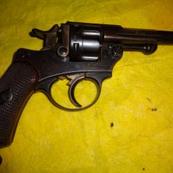 1874 à vendre avec étui