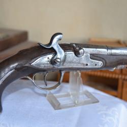 pistolet percussion officier 1830