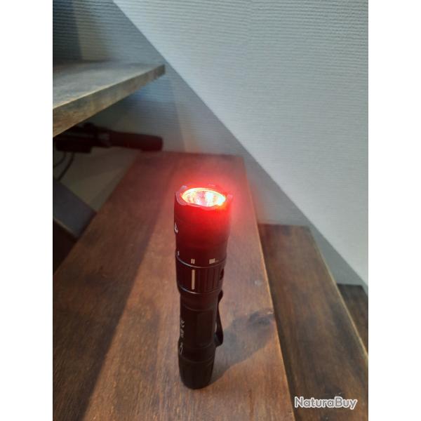 Torche pelican 7600 tactique rechargeable