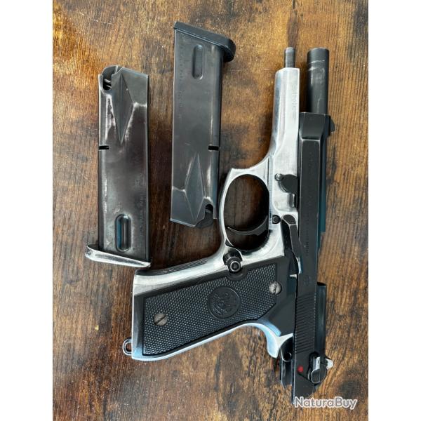 Beretta 92 avec deux chargeurs