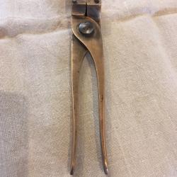 un ancien moule a balles en cal 10.4 mm
