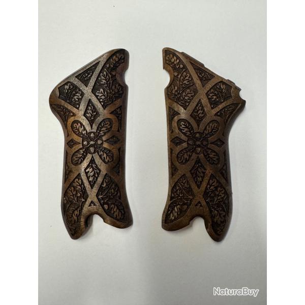 Plaquette luger p08 WW1 ou WW2 bois noyer grav