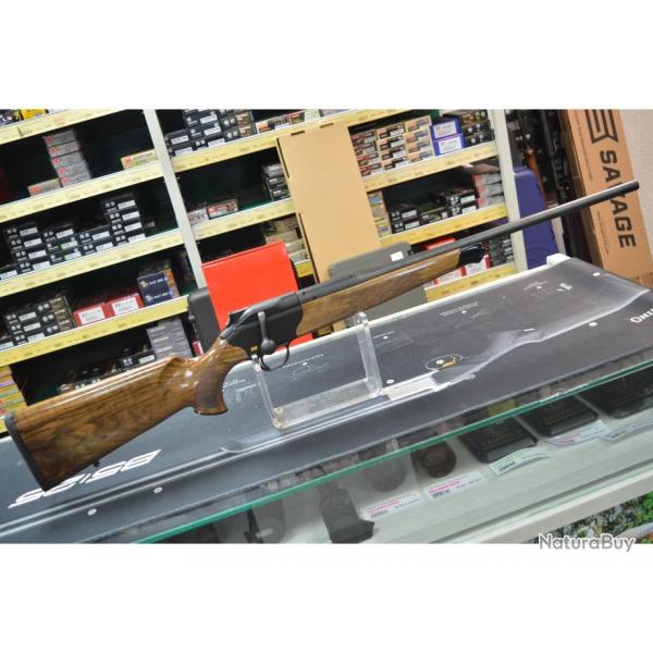 CARABINE LINEAIRE BLASER R8 STANDARD BOIS GRADE 4 CALIBRE 7RM SANS ORGANES FILETE NEUVE