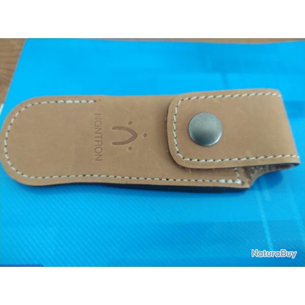 Etui cuir fauve NONTRON - MAX CAPDEBARTHES