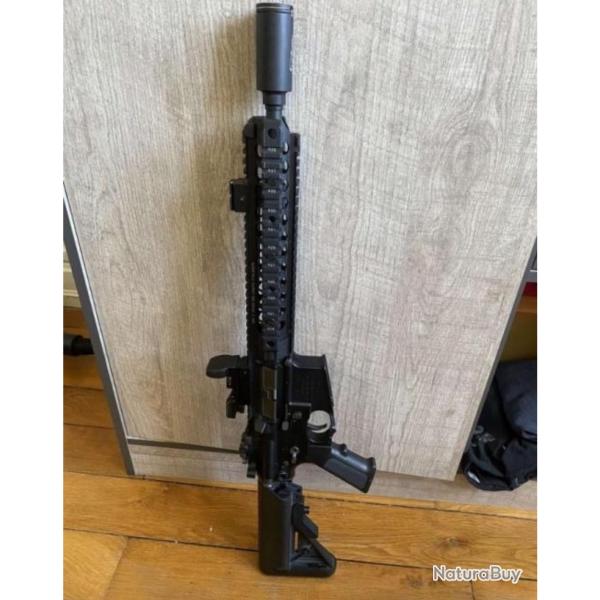 MK18 KA AEG avec 4 chargeurs et casque