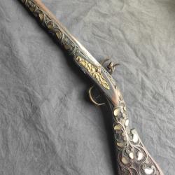 Pistolet à Silex - Nacre et fil d'argent